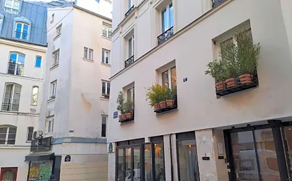 HOTEL LUCIEN