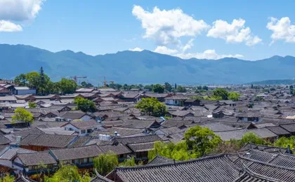 Jixiang Guanjing Inn (Lijiang Old Town Dashuiche Branch)