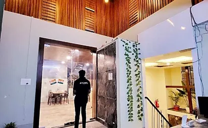 The Kashi Residency