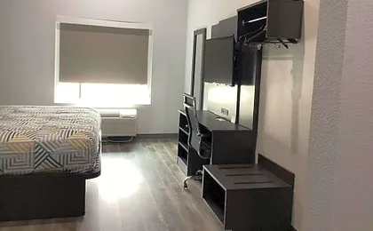 Studio 6 Dallas, TX - Fair Park