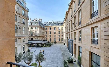 Sumptuous apartment Louvre/Palais Royal