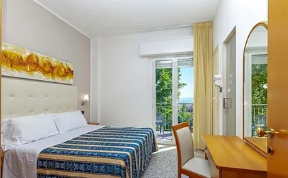 Hotel Bridge