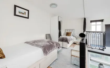 Joivy Ultra Gorgeous 3bd Old Town Apt W Balcony&Parking