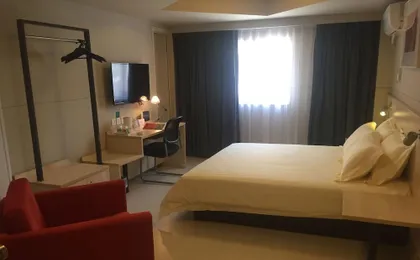 Jinjiang Inn Select Wuhan Chu Hehan Street Shuiguohu