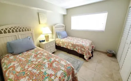 Pelican Inlet A206: Pool Access & Tennis Courts 2 Bedroom Condo