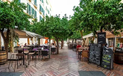 Genteel Home Plaza de las Flores