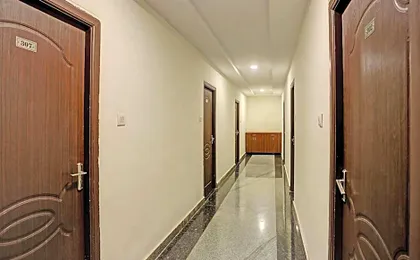 Hotel O by OYO Shiridi Residency