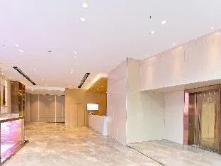 Lavande Hotel Shenzhen Luohu Port International Trade Metro Station Store