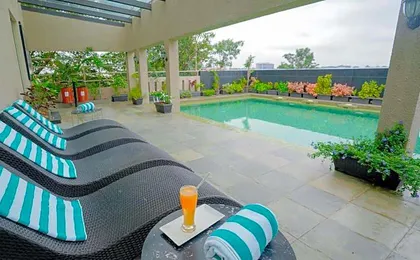 Lazdana Hotel Bangalore