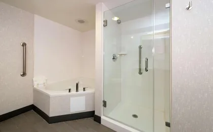 Hampton Inn Greensboro Airport
