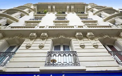 Kyriad Paris 18 - Porte De Clignancourt - Montmartre