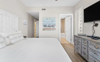 Indigo East 406