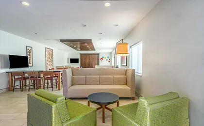 Holiday Inn Express Hotel Howe / Sturigs By IHG
