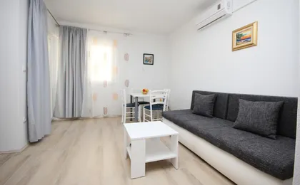 Apartmani Lovre