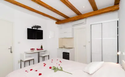 Apartments Raic