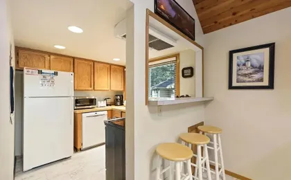 Sequoia 14 2 Bedroom Home