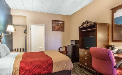 Econo Lodge Cranston