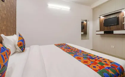 Fabexpress Rainbow Villa