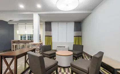 Microtel Inn & Suites by Wyndham New Martinsville