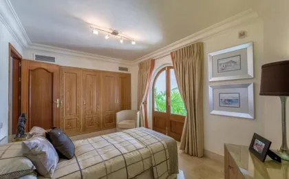Palatial Villa in Hacienda las Chapas, Marbella