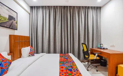 Fabhotel Northern Suites
