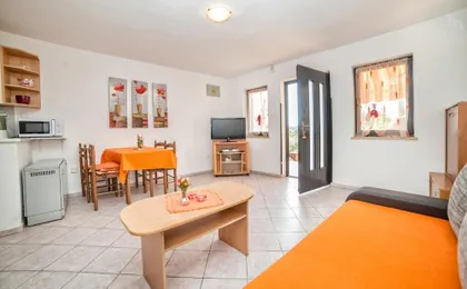 Apartments Maria 821