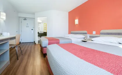 Motel 6 Minneapolis-Brooklyn Center