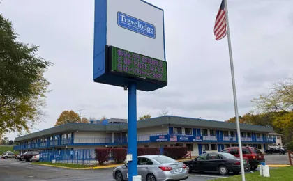 Travelodge by Wyndham Grand Rapids North