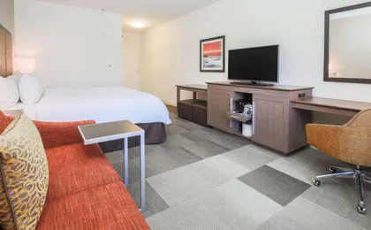 Hampton Inn & Suites Camarillo