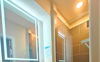 I Street Capsule Hostel