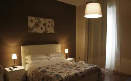 Capital Flat 9-A