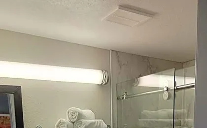 Econo Inn