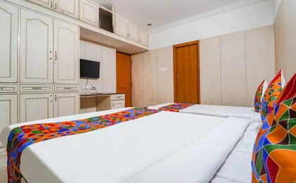 Fabhotel Nest Inn Service Apartment