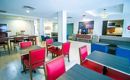 Holiday Inn Express Hotel & Suites Baton Rouge -Port Allen By IHG