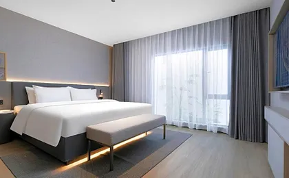 Country Inn & Suites by Radisson Wuhan Jianghan Road Pedestrian Street Jiqing Street