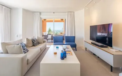 Los Belvederes a Spacious and Luxury Apartment