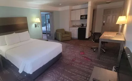 Kemah Edgewater Hotel