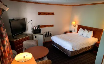 Ventura Grand Inn