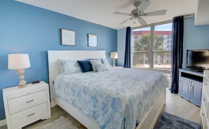 435 El Matador 1 Bedroom Home by RedAwning