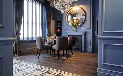 The Tophams Hotel
