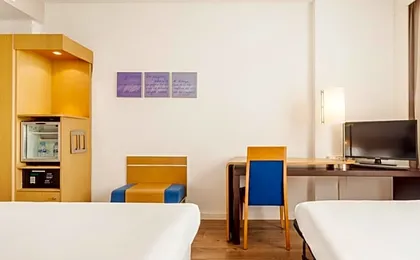 Ilunion Valencia 4