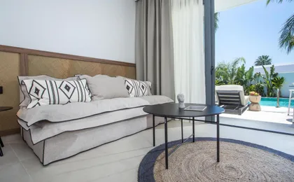 Vanik Suites (Adults only)