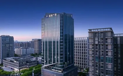Shanghai Pudong Jinqiao Subway Station Light Residence Hotel