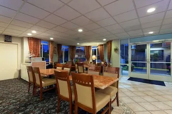 Ramada SeaTac Airport North