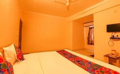 Via Opal Residency- Nr. Nampally