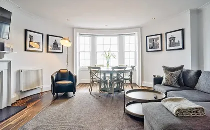 Joivy Luxury George Street Apartments: Castle Suite