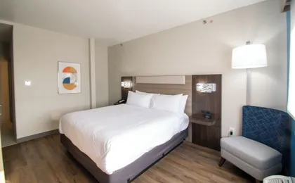 Holiday Inn Express & Suites Sulphur Springs