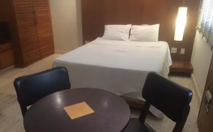 Perto de Ipanema, 250 Metros Da Praia, Entre Postos 5 E 6
