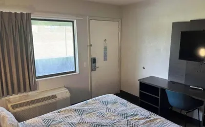 Motel 6 Cedar Rapids