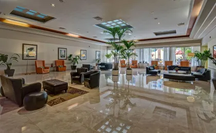 Holiday Inn Port of Miami-Downtown Hotel